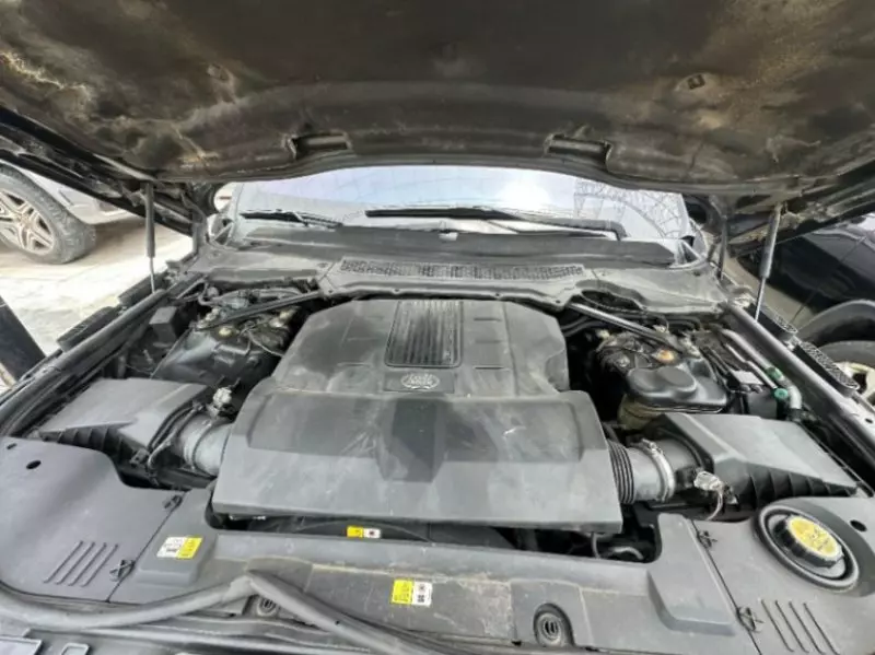 Land Rover Range Rover Sport   - 2016