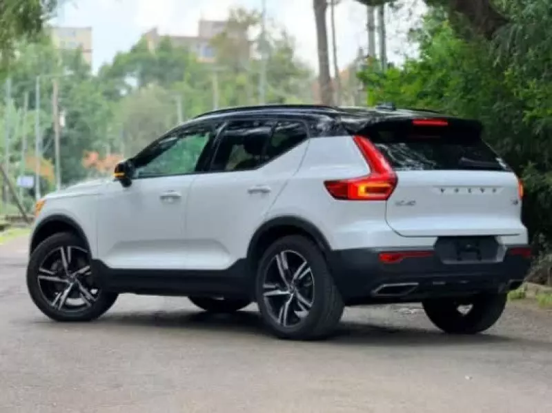 Volvo XC40   - 2019