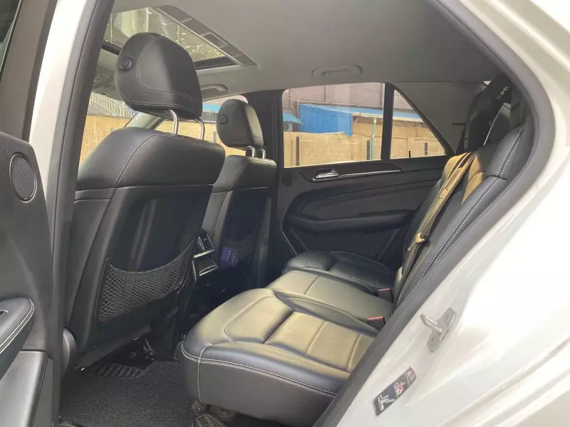 Mercedes-Benz ML 350   - 2013