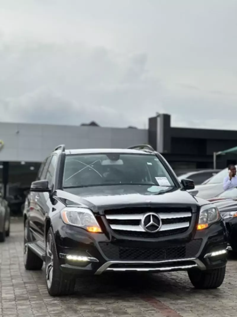 Mercedes-Benz GLK 350   - 2014