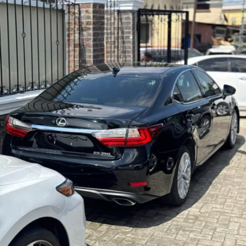 Lexus ES 350   - 2016