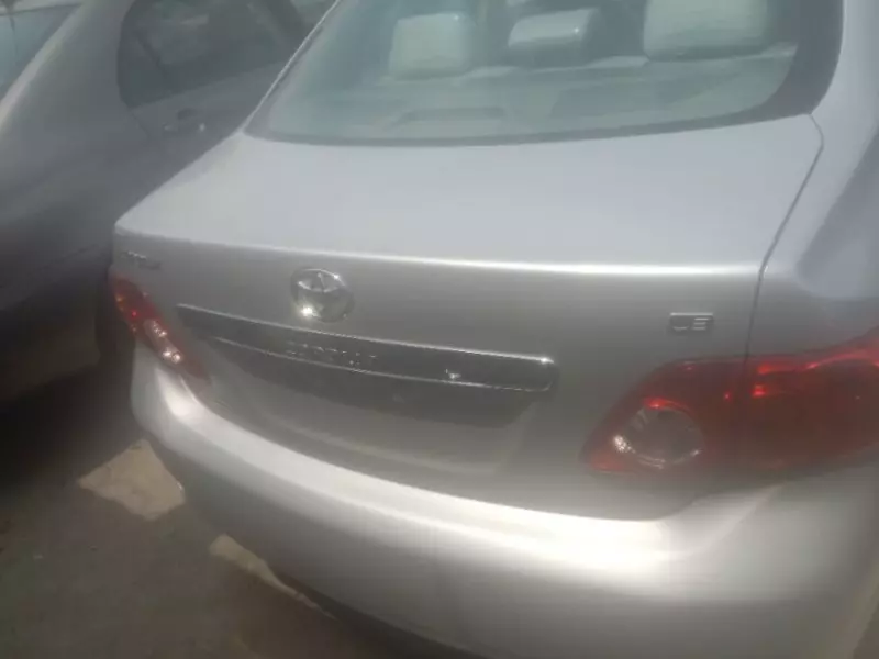 Toyota Corolla   - 2013