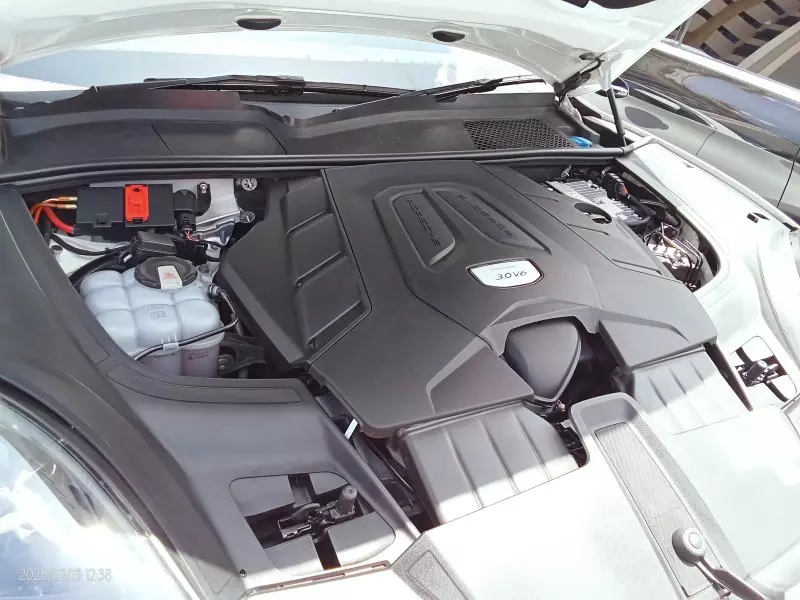 PORSCHE Cayenne   - 2018