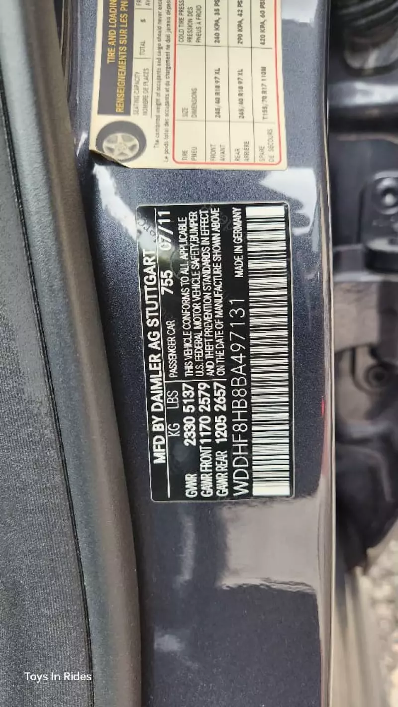 Mercedes-Benz E350   - 2012