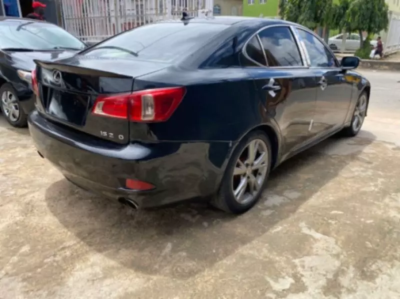 Lexus IS 250   - 2009