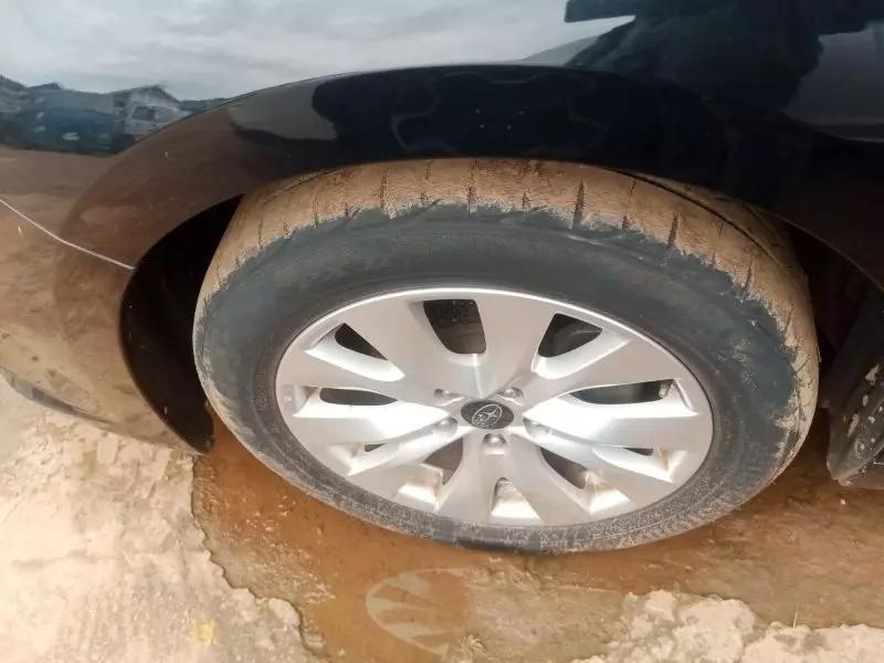 Subaru Legacy B4   - 2015