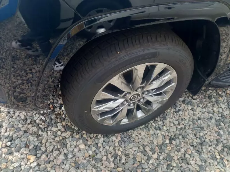 Toyota Land Cruiser   - 2023