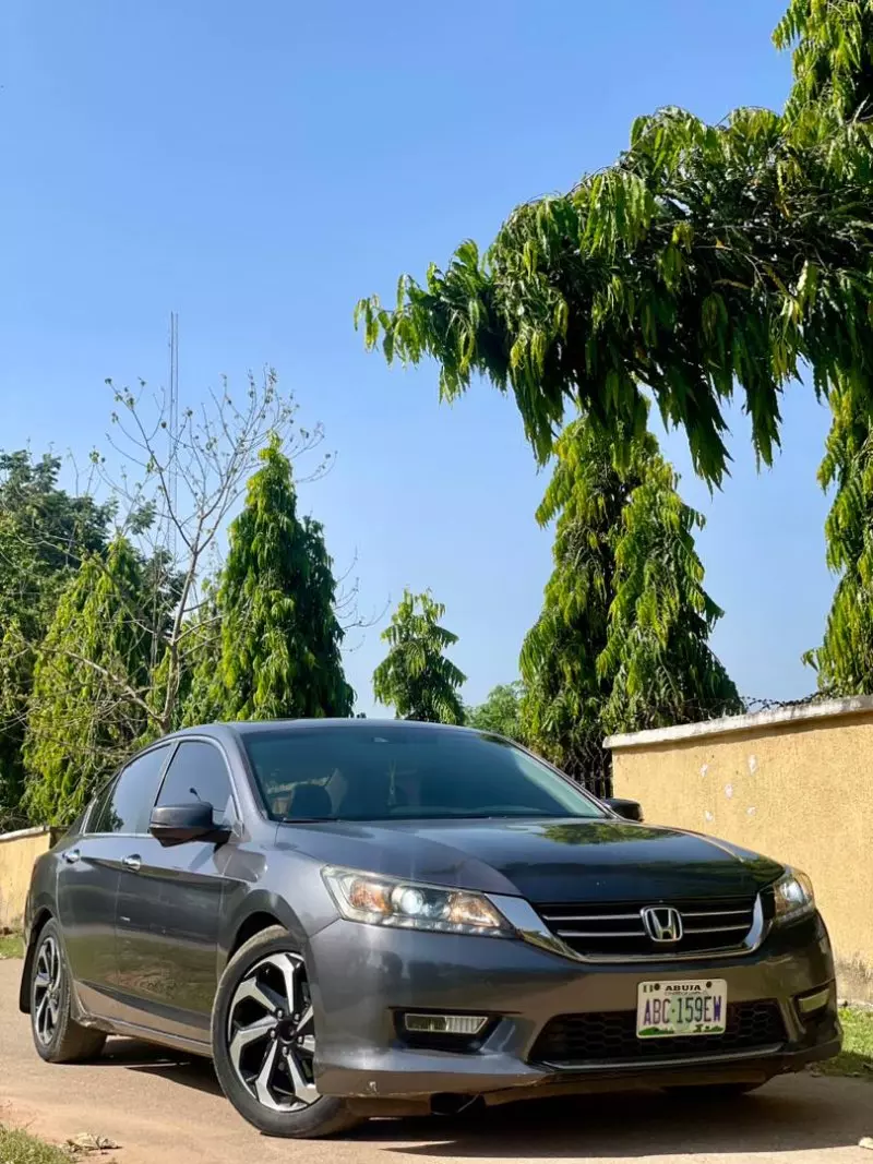 Honda Accord   - 2013