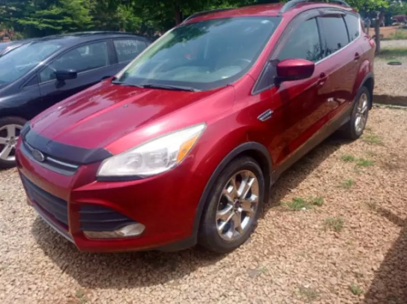 Ford Escape   - 2014