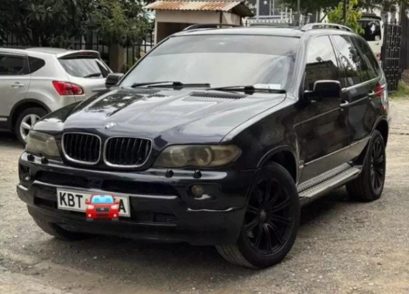 BMW X5   - 2005