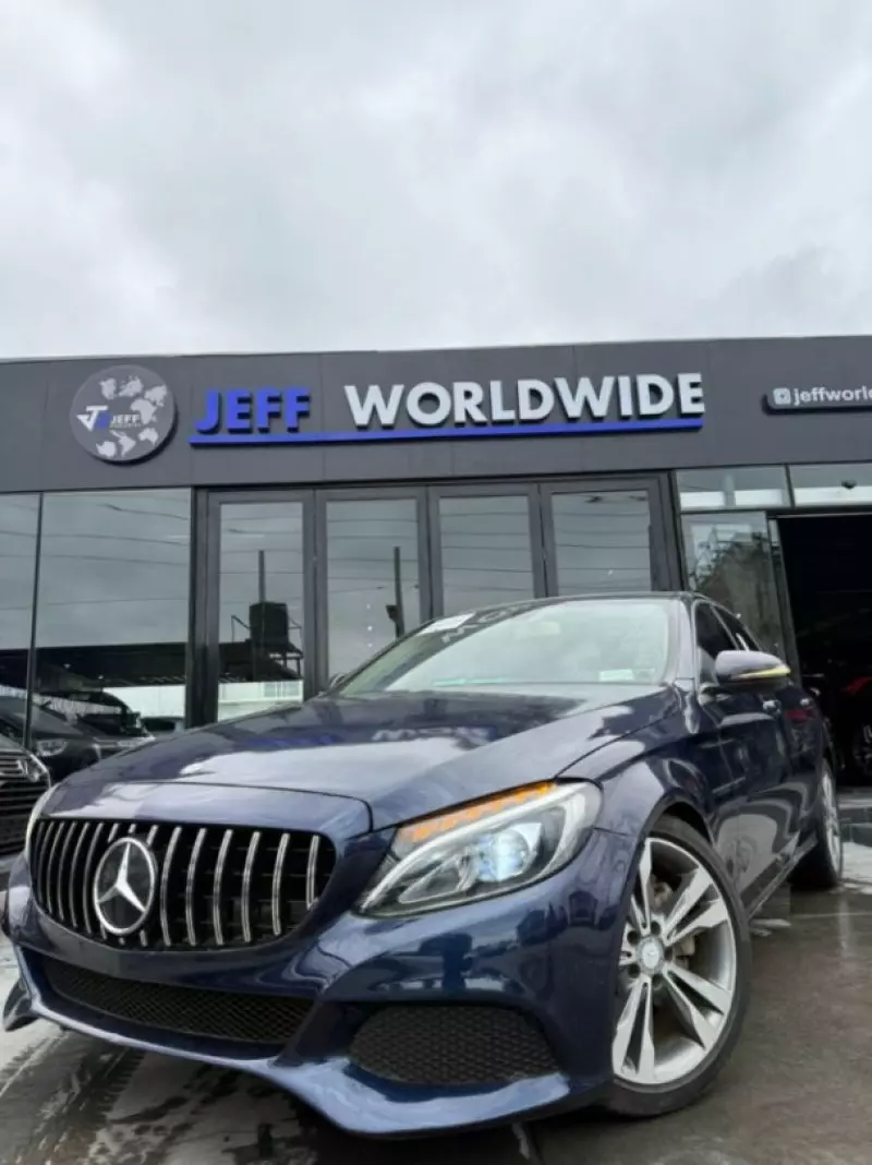 Mercedes-Benz C 300   - 2016