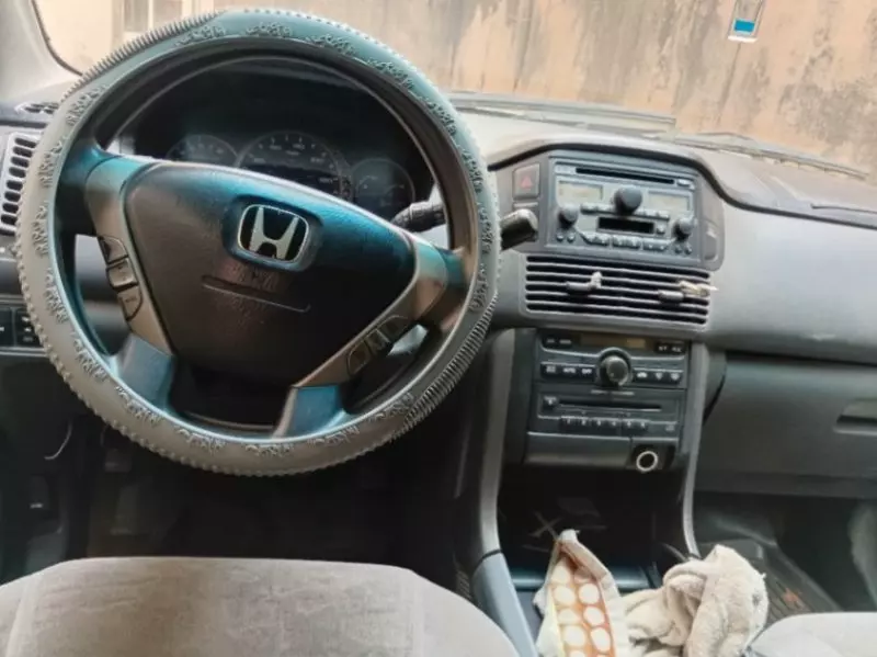 Honda Pilot   - 2005