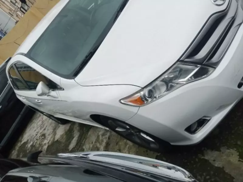 Toyota Venza   - 2014