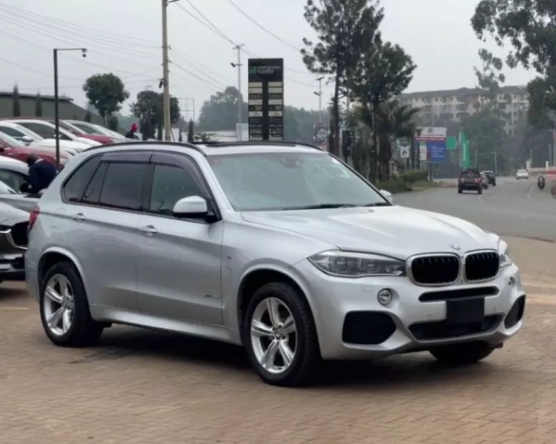 BMW X5   - 2018