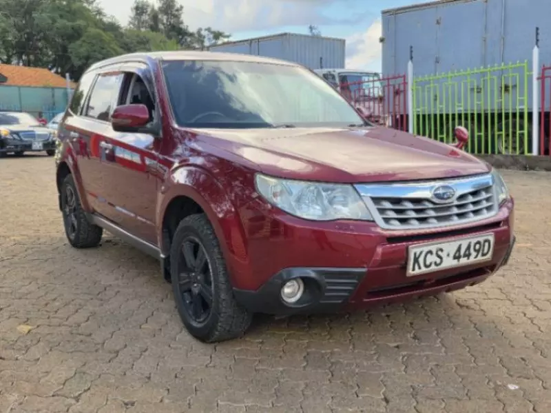 Subaru Forester   - 2011
