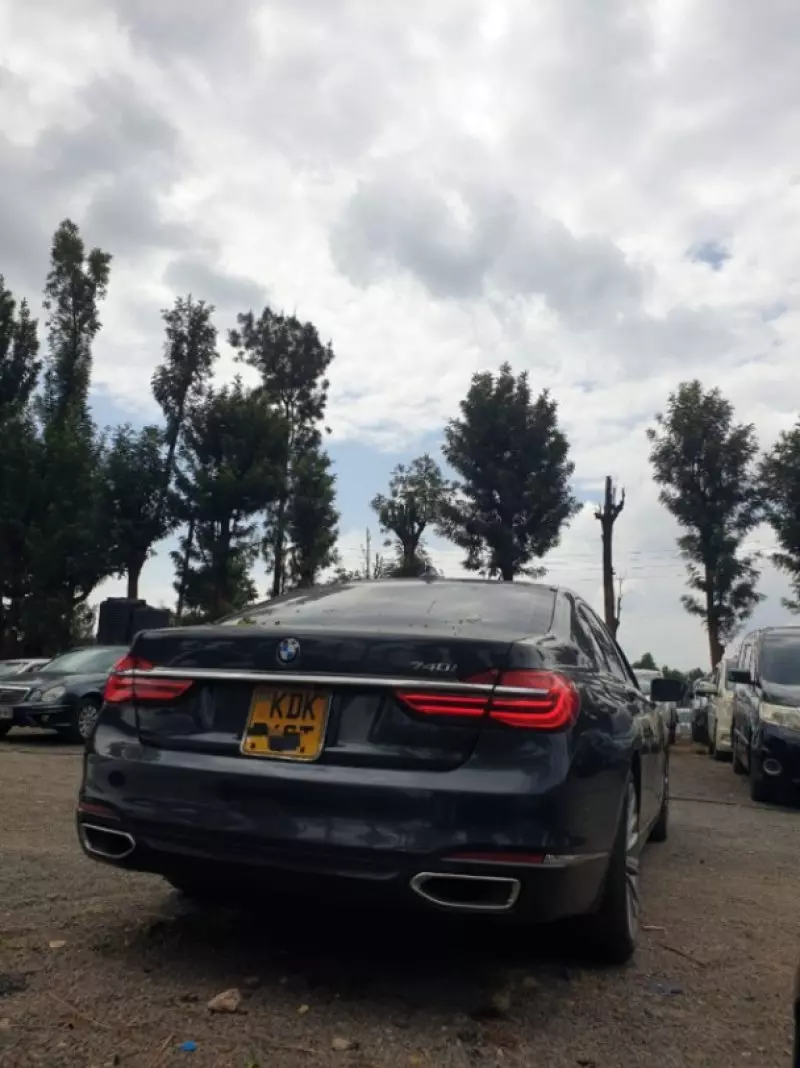 BMW 740 li   - 2016