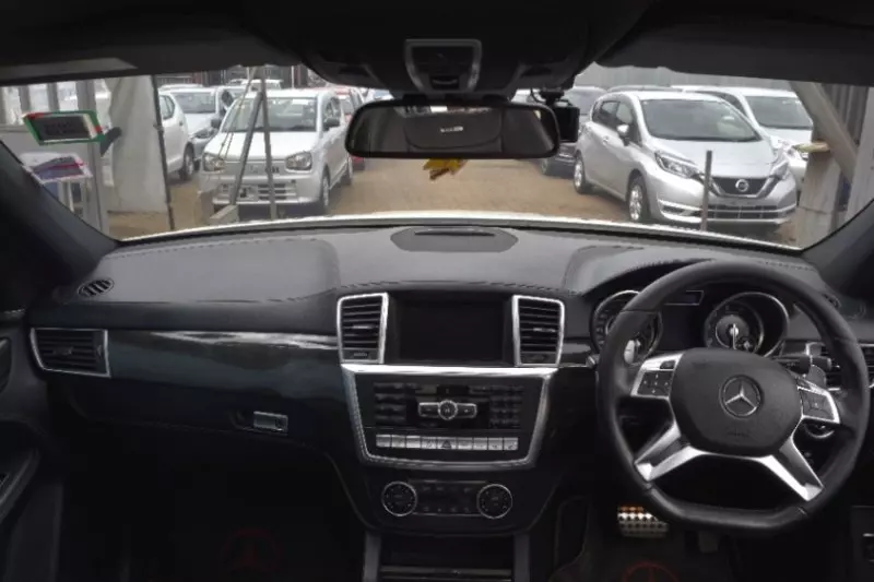 Mercedes-Benz ML 63 AMG