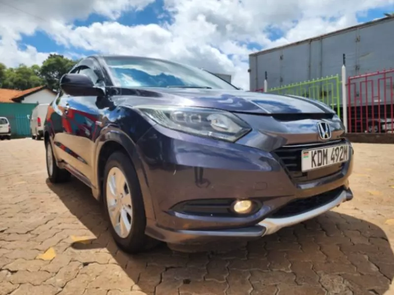 Honda Vezel    - 2016