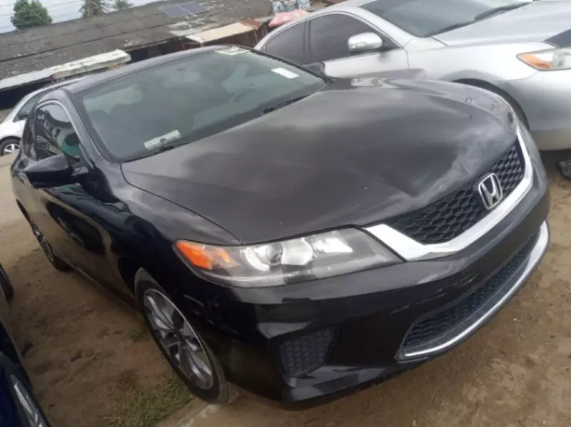 Honda Accord   - 2009
