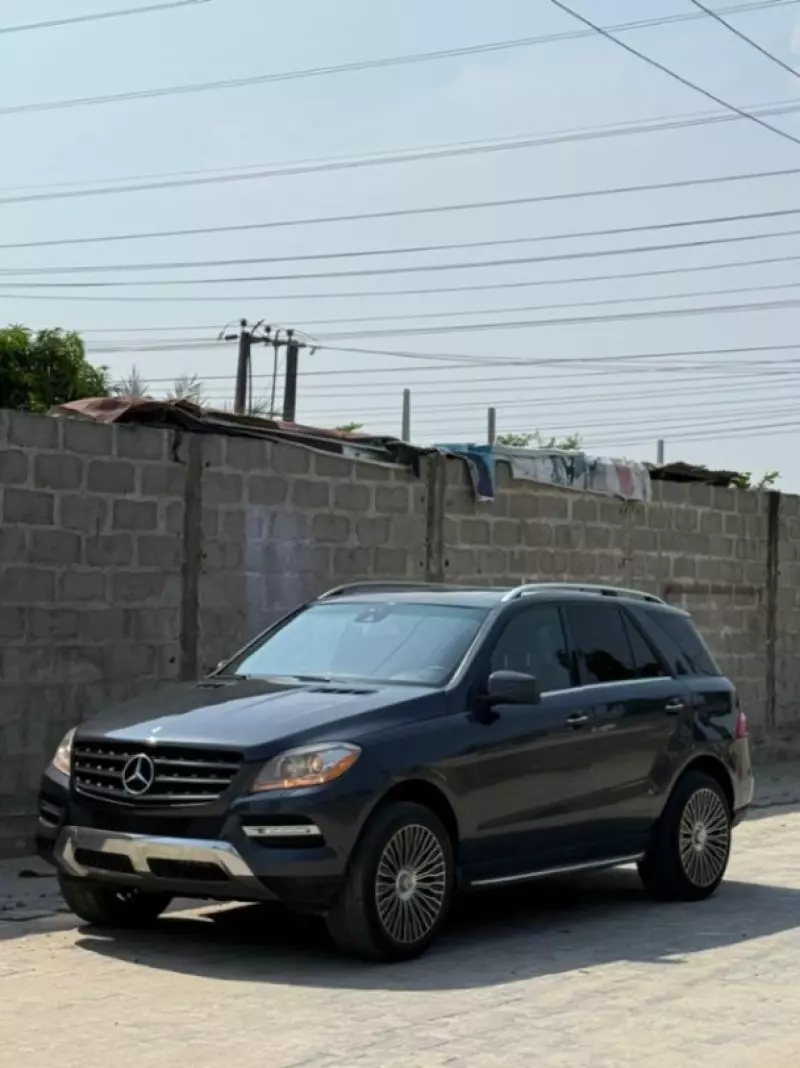 Mercedes-Benz ML-Class   - 2015