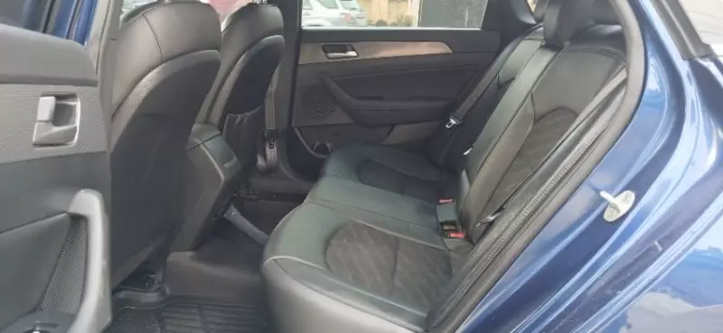 Hyundai Sonata   - 2018