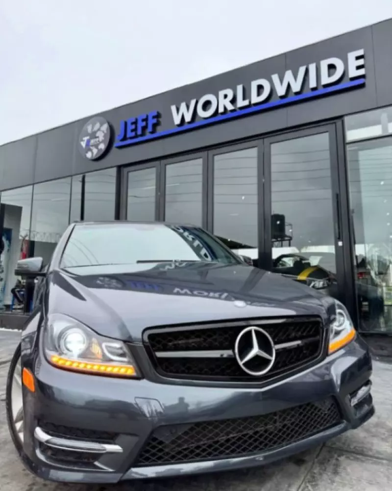 Mercedes-Benz C 300   - 2013
