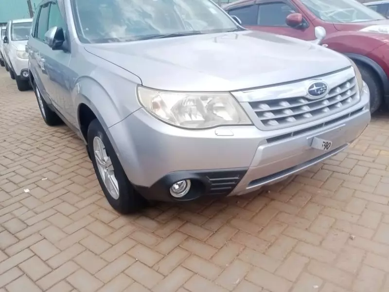 Subaru Forester   - 2012