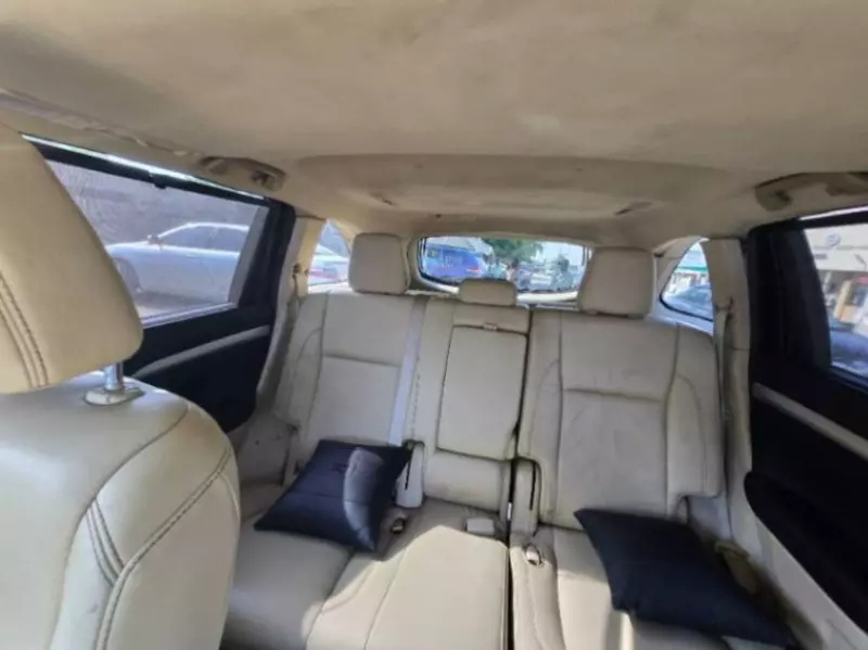 Toyota Highlander   - 2015