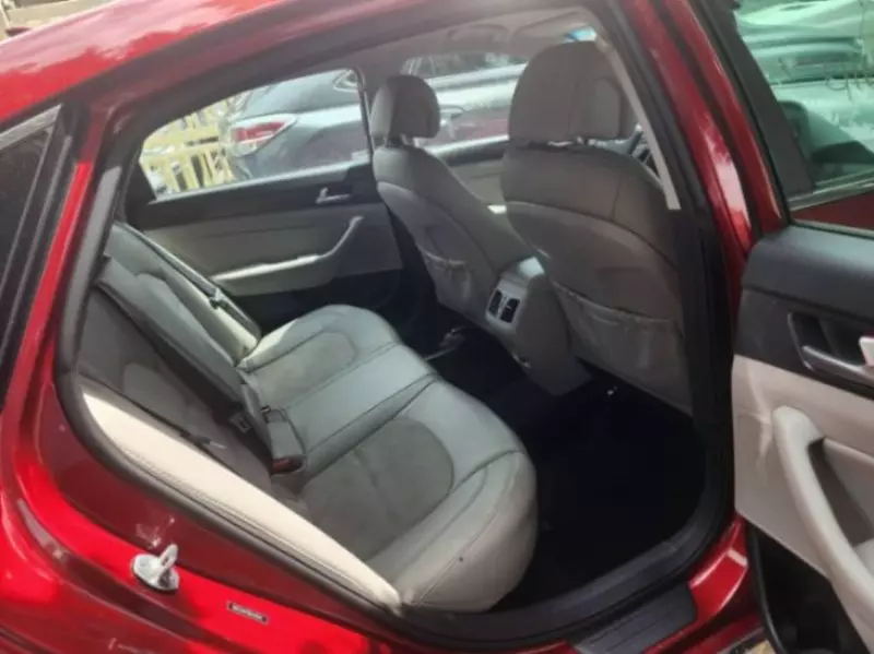 Hyundai Sonata   - 2015