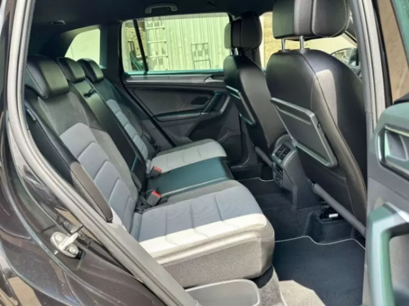 Volkswagen Tiguan   - 2014