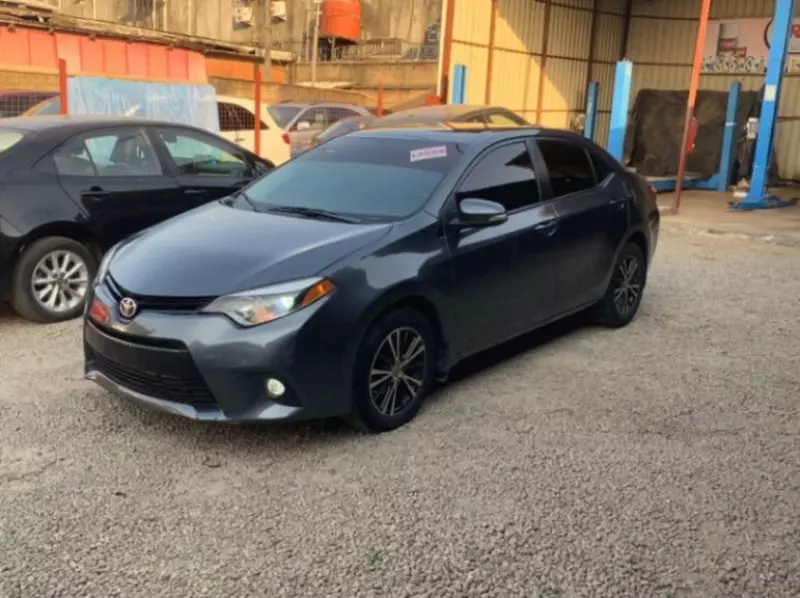 Toyota Corolla   - 2015