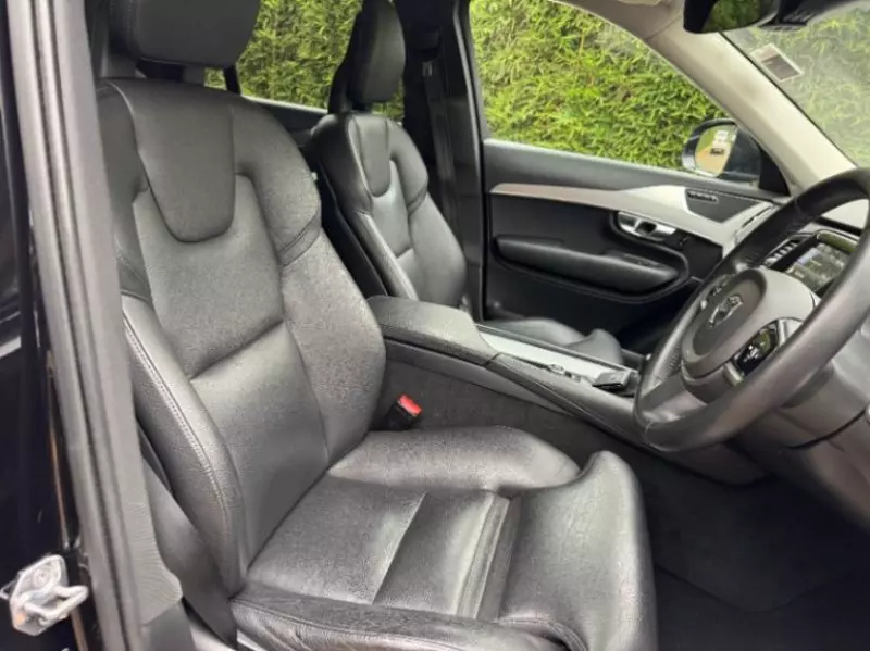 Volvo XC90   - 2018