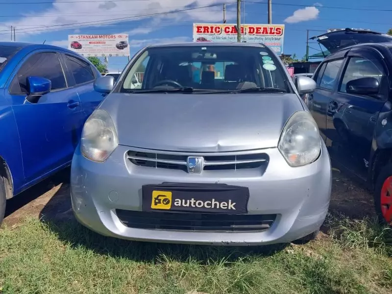 Toyota Passo   - 2014