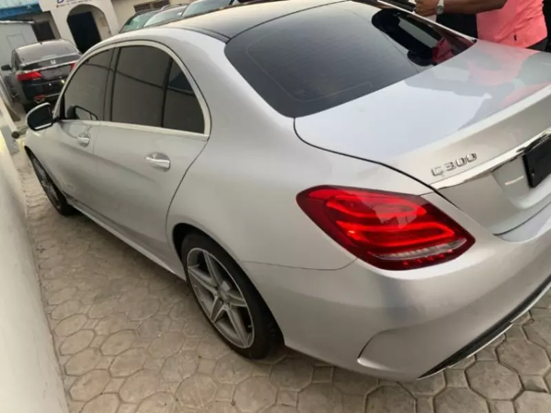 Mercedes-Benz C 300   - 2015