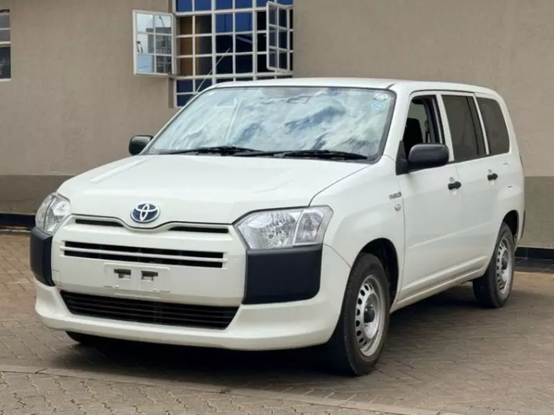 Toyota Succeed    - 2019