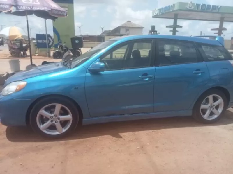 Toyota Matrix   - 2007