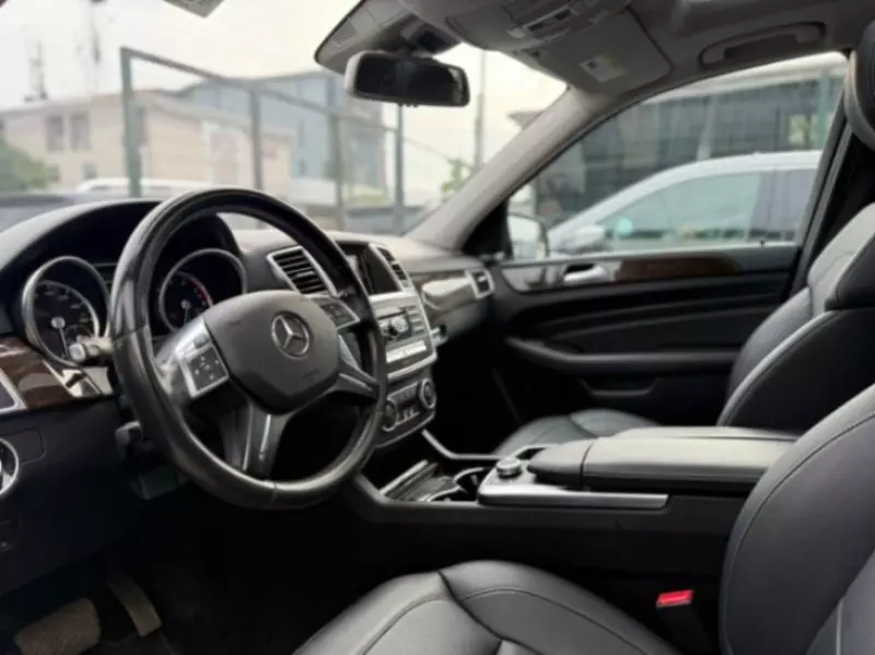 Mercedes-Benz ML 350   - 2015