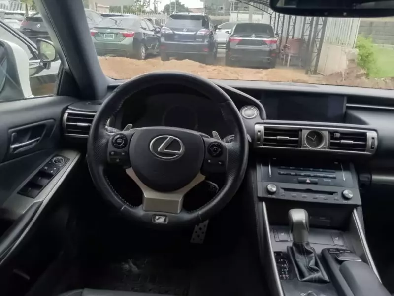 Lexus IS 250   - 2014