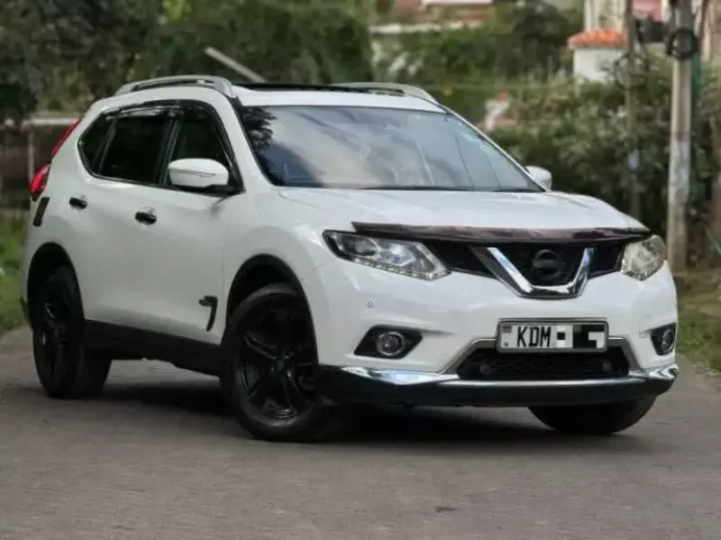 Nissan X-Trail   - 2017