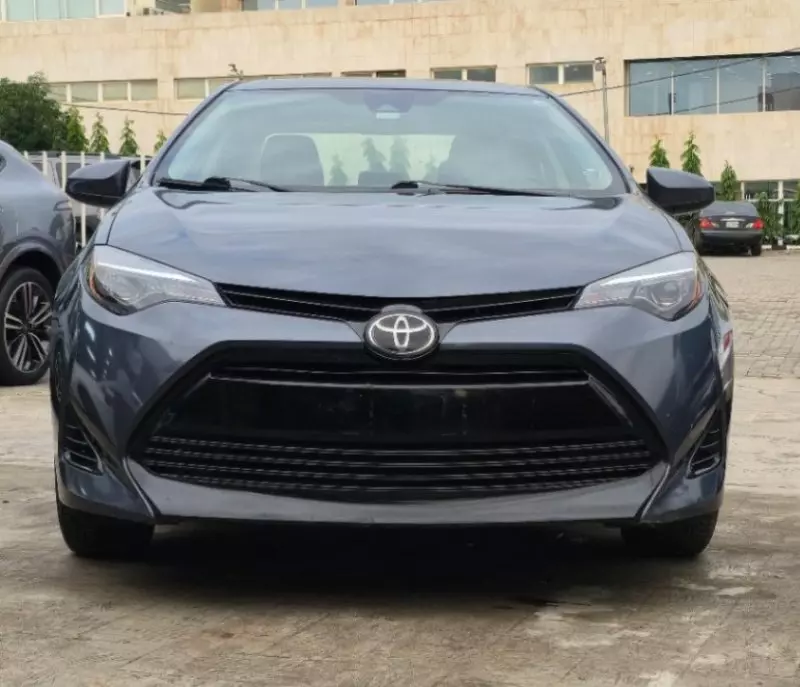 Toyota Corolla   - 2014