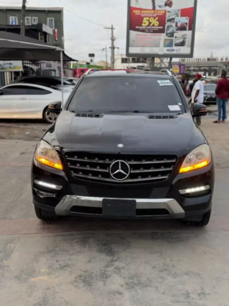 Mercedes-Benz ML-Class   - 2015