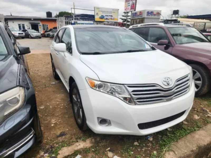 Toyota Venza   - 2010