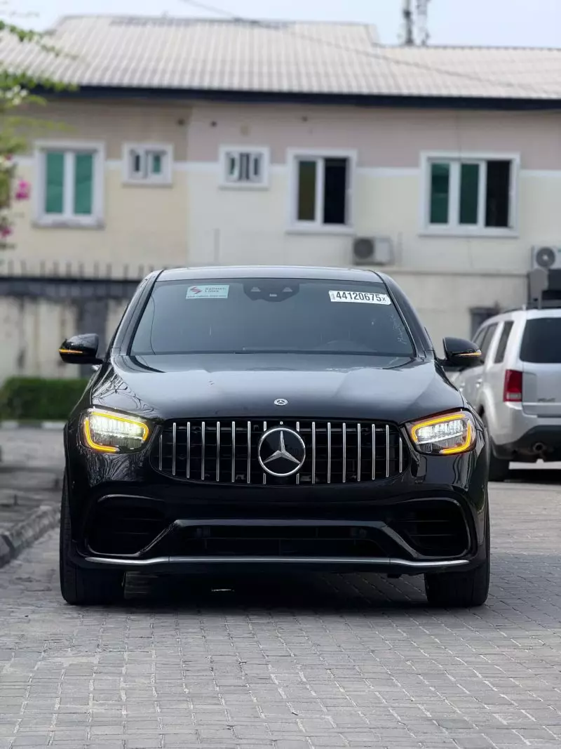 Mercedes-Benz GLE 53 AMG   - 2021