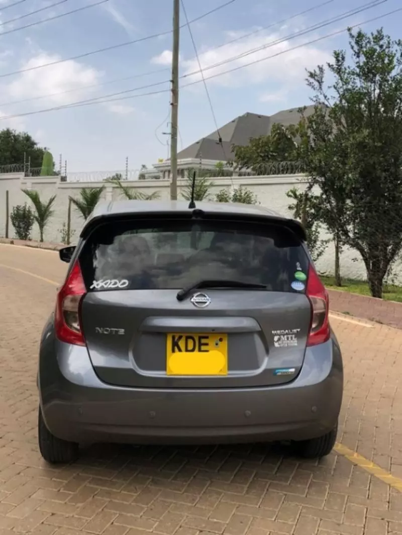 Nissan Note   - 2015