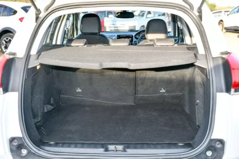 Peugeot 2008   - 2016