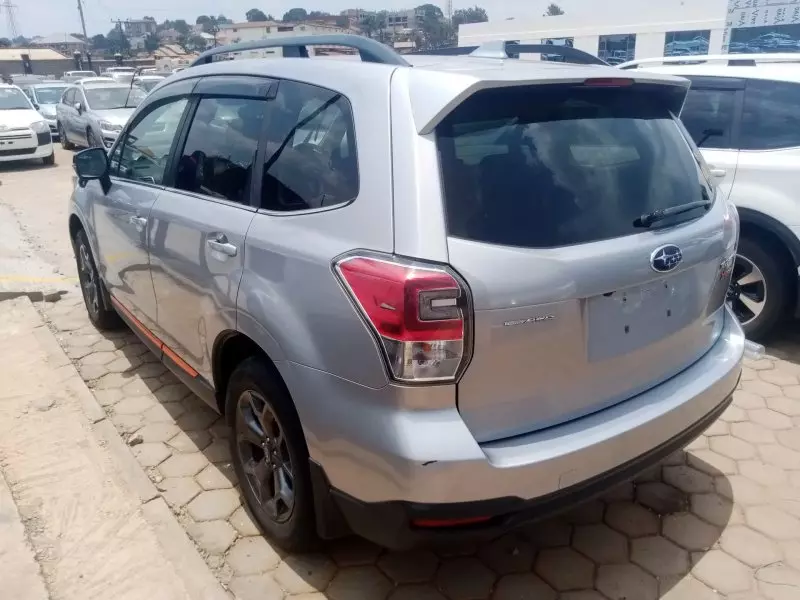 Subaru Forester   - 2015