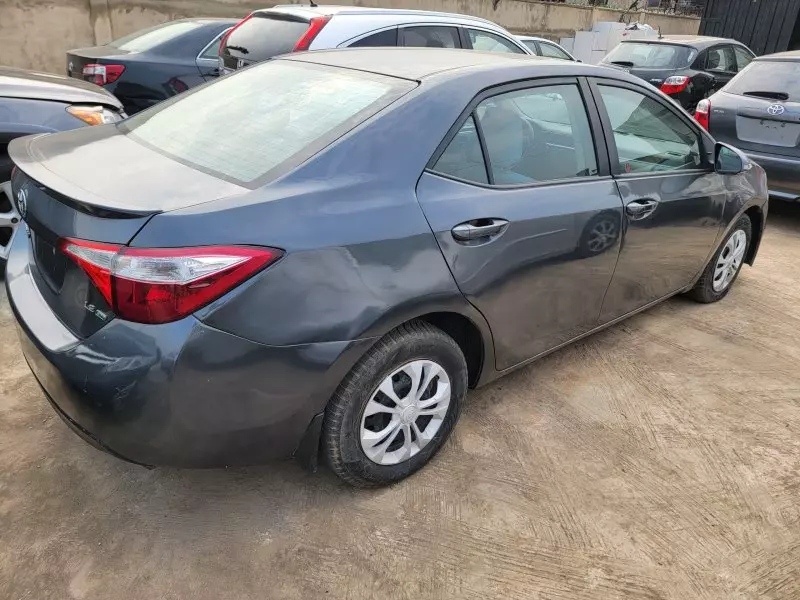 Toyota Corolla   - 2014