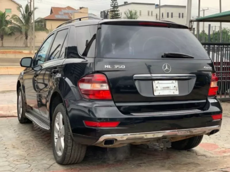 Mercedes-Benz M-Class   - 2009