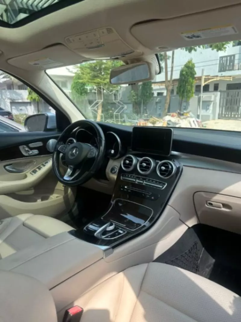 Mercedes-Benz GLC 300