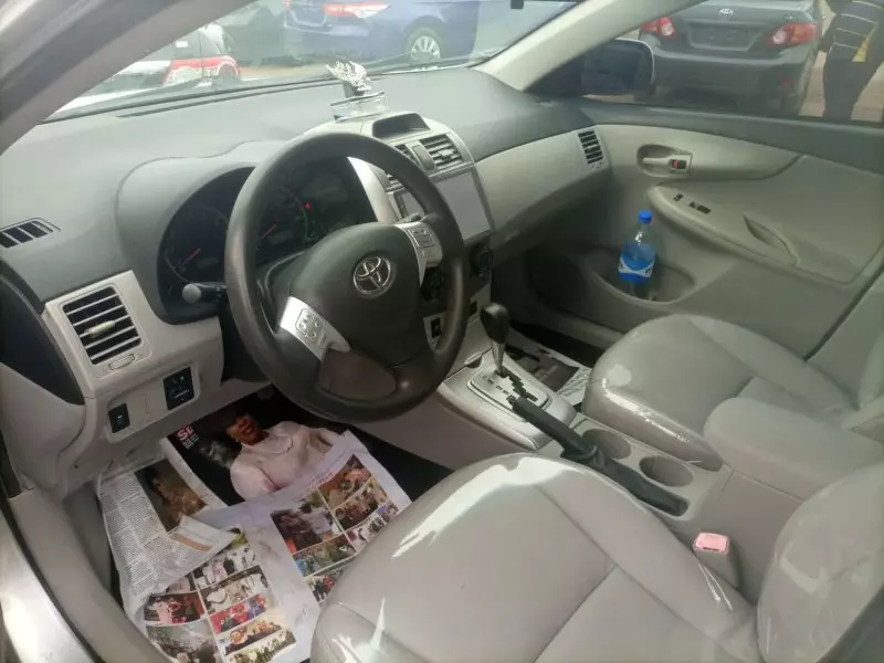 Toyota Corolla   - 2013